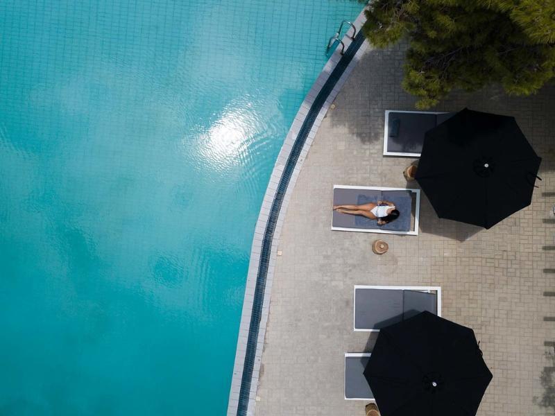 Akra Morea Hotel & Residences モネンバシア エクステリア 写真